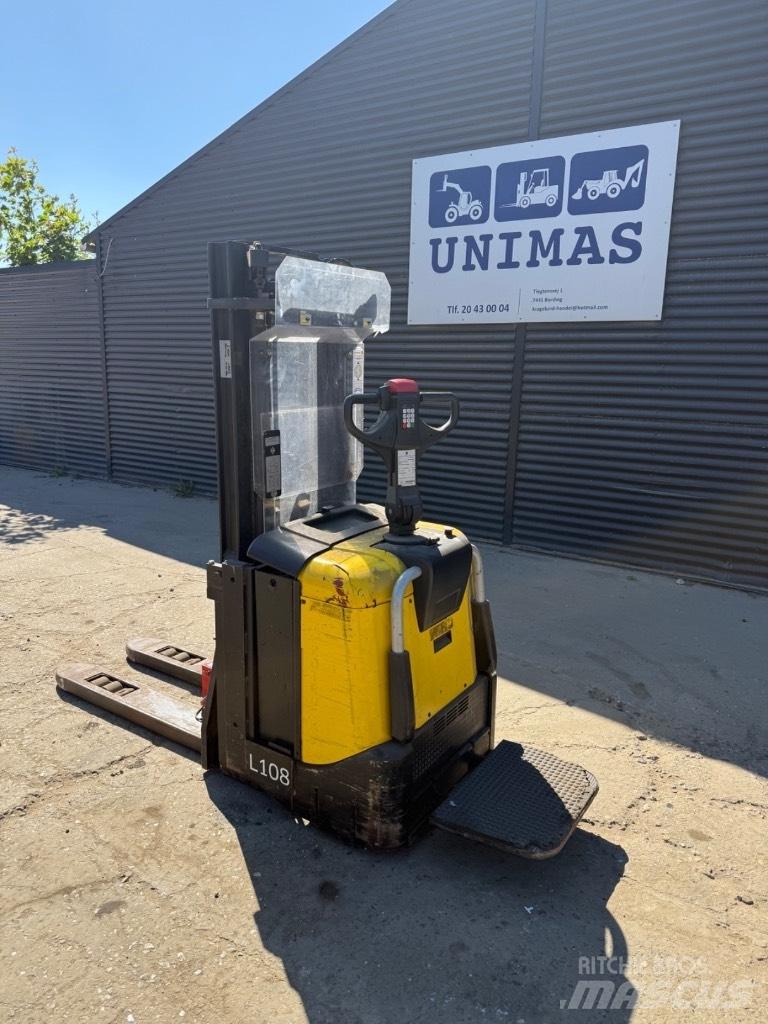 BT SPE 125 Apiladores eléctricos