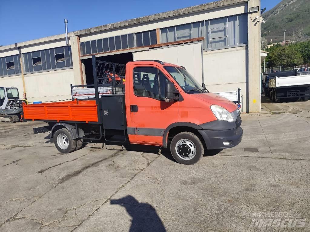 Iveco Daily 35 C 13 Camiones bañeras basculantes o volquetes