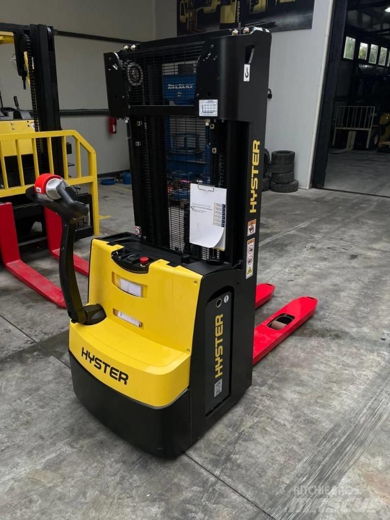 Hyster S 1.2 Apiladores eléctricos