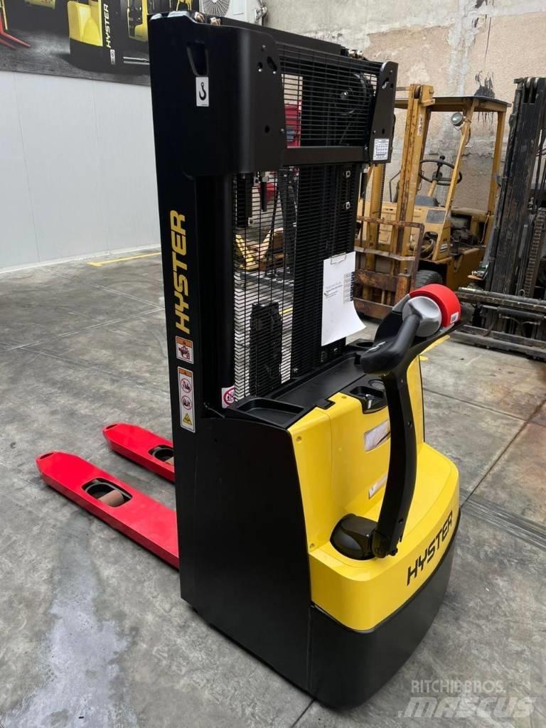 Hyster S 1.2 Apiladores eléctricos