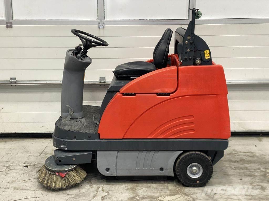 Hako B980 Barredora fregadora combinada