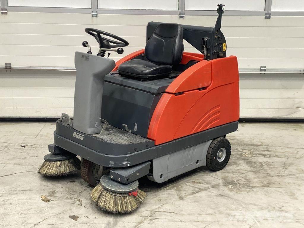 Hako B980 Barredora fregadora combinada