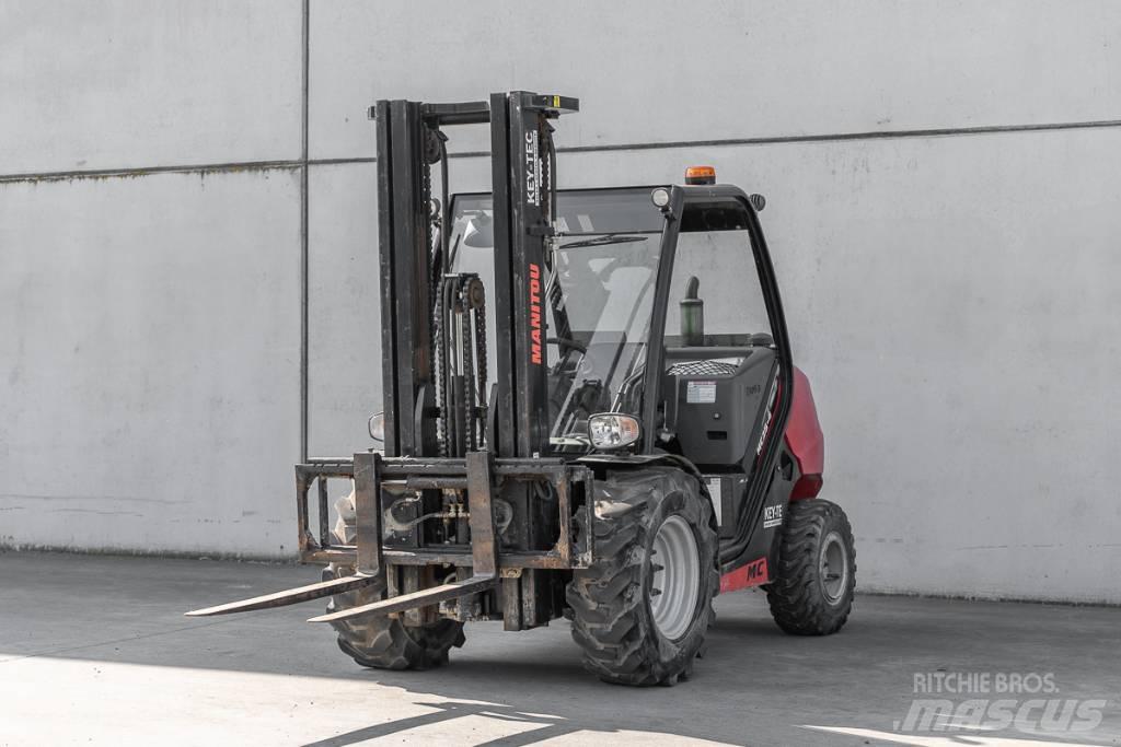 Manitou MC 25-4 Carretillas diesel