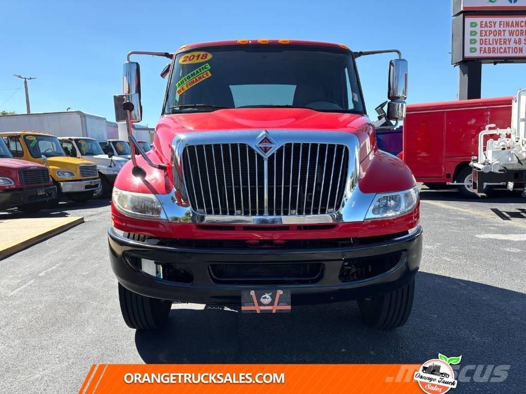 International 4300 Camiones chasis