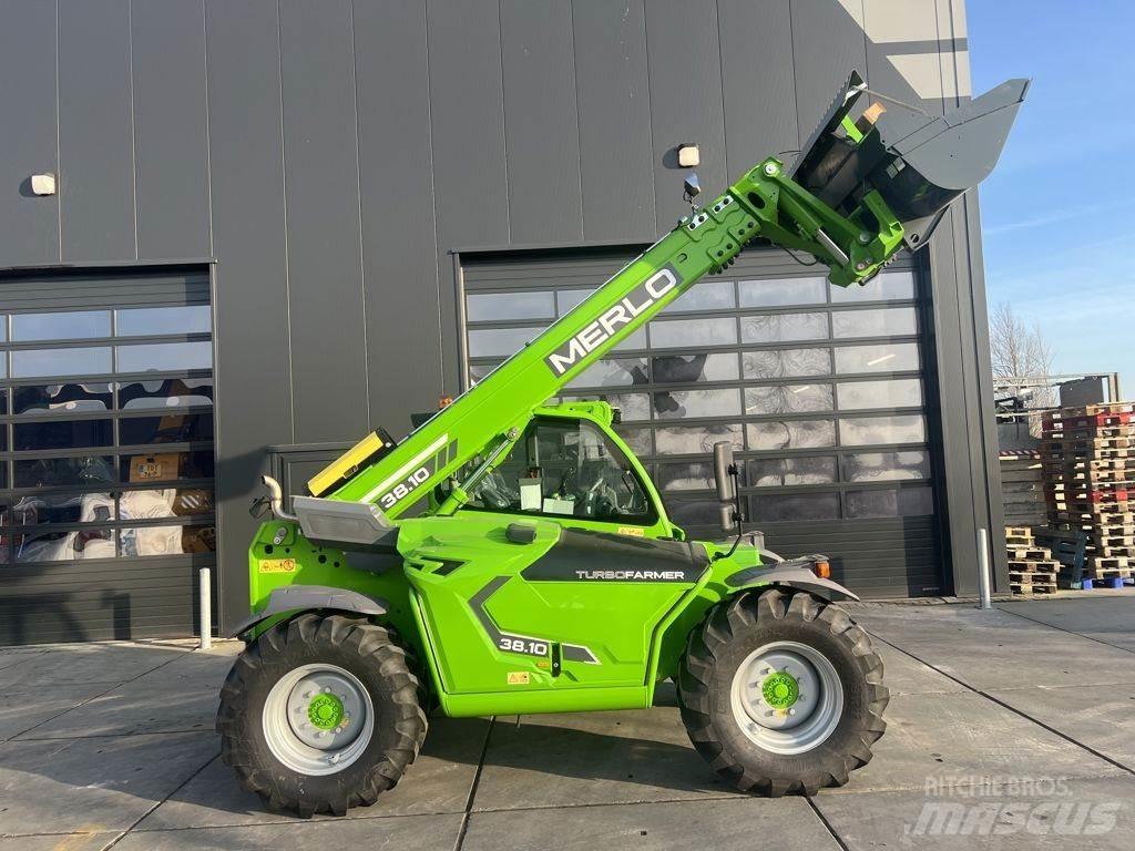 Merlo TF38.10 136 Carretillas telescópicas