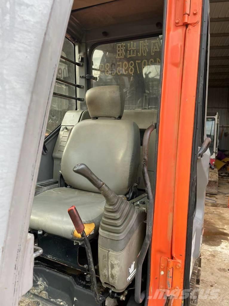 Hitachi ZX 80 Excavadoras de cadenas