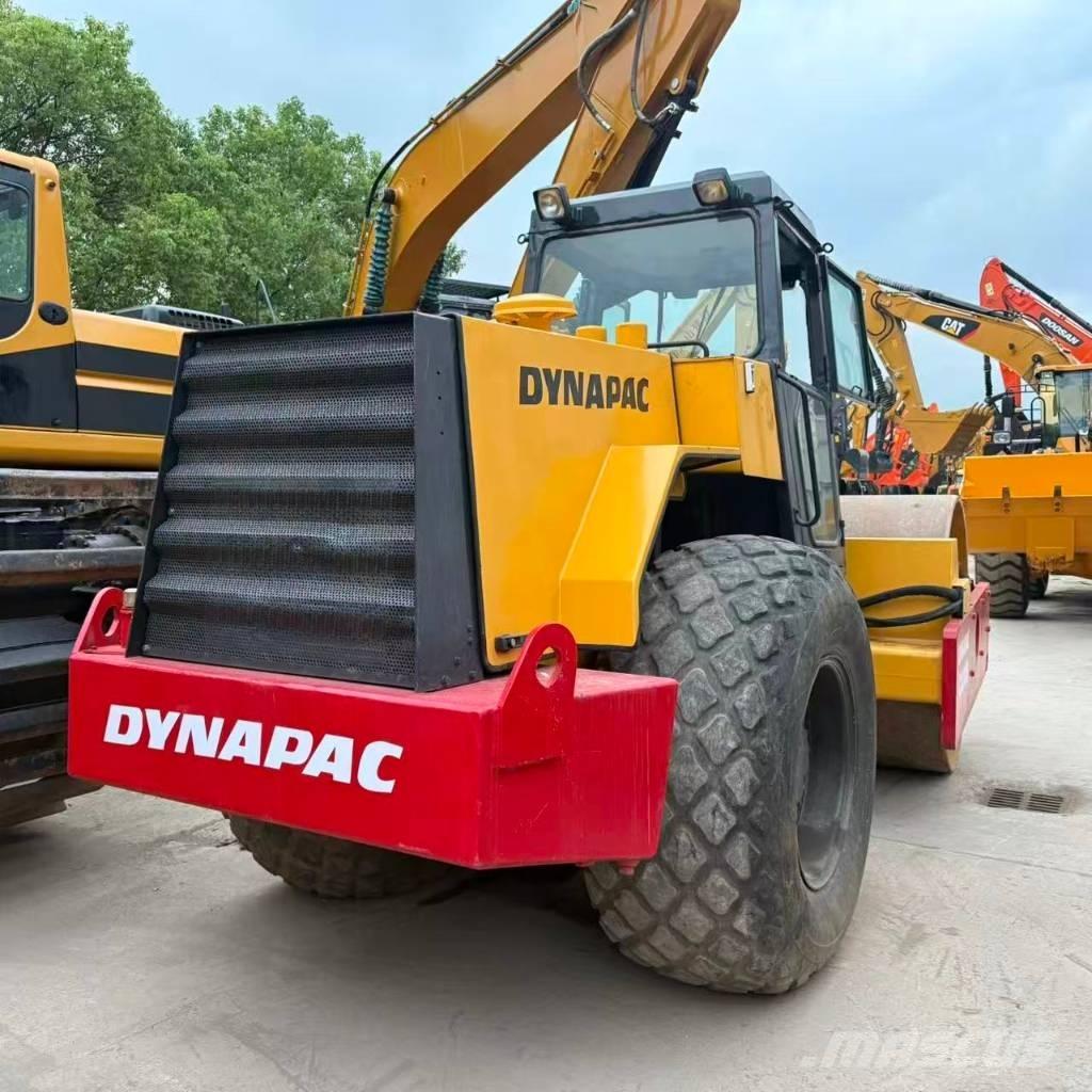 Dynapac CA 30 D Rodillos de un solo tambor