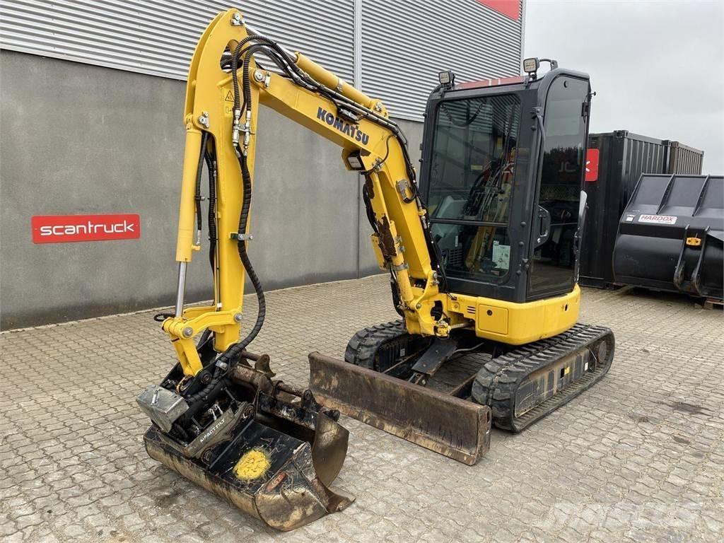 Komatsu PC26MR-5 Excavadoras de ruedas