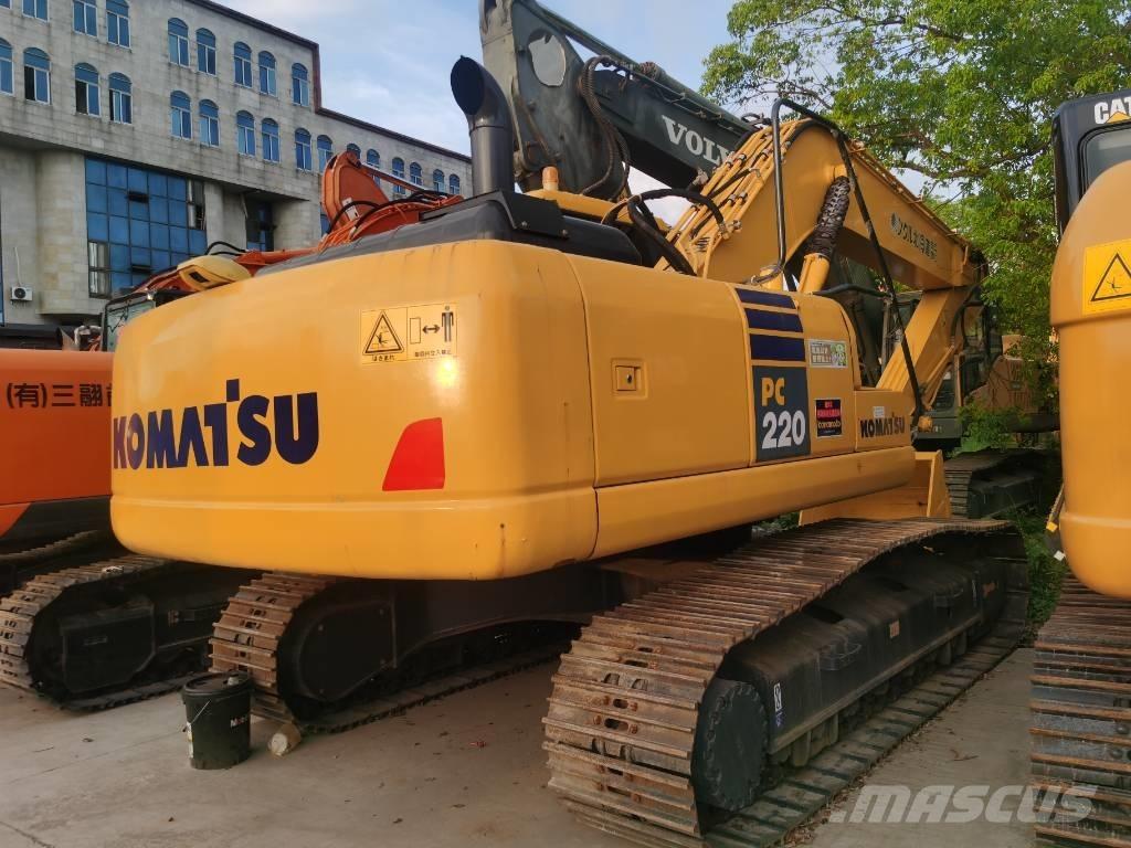 Komatsu PC 220-7 Excavadoras de cadenas