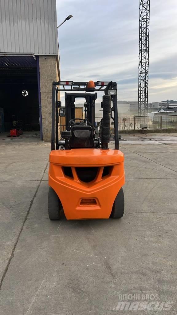 Doosan D 30 G Carretillas diesel
