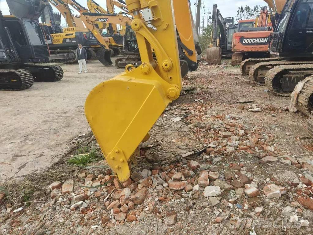 Komatsu PC 138 Excavadoras de cadenas