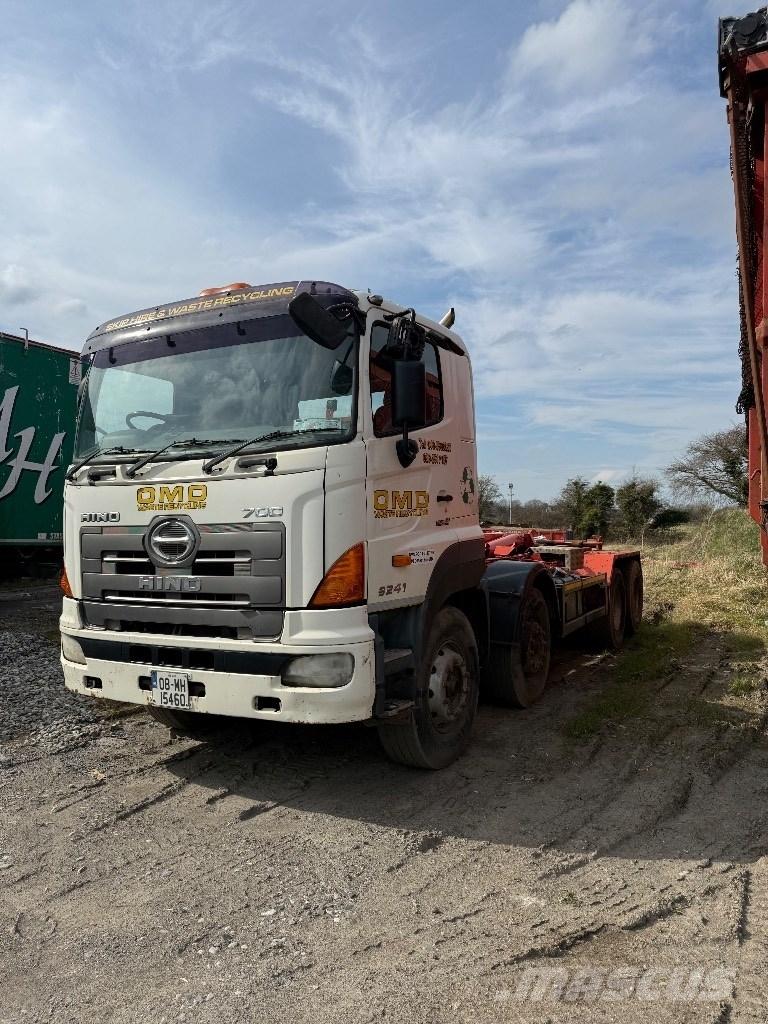 Hino 700 Camiones polibrazo