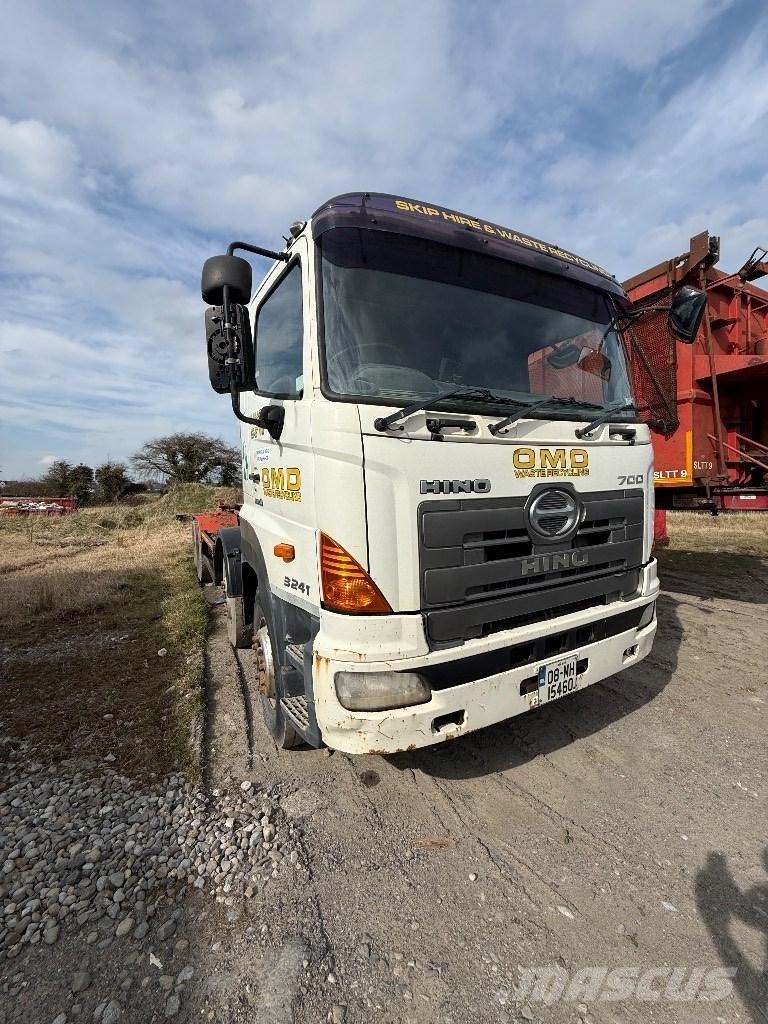 Hino 700 Camiones polibrazo