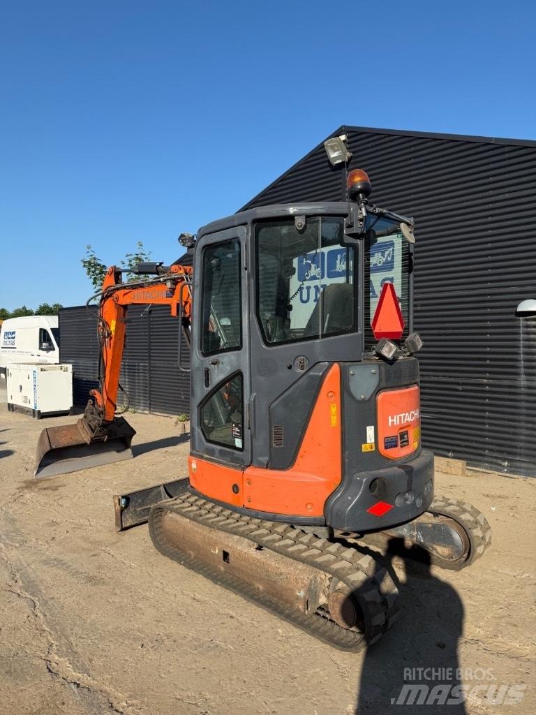 Hitachi ZX 33 Excavadoras de cadenas