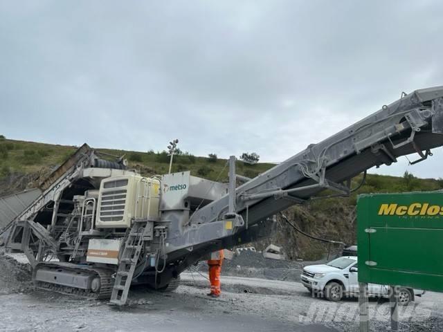 Metso LT 300 HP Trituradoras móviles