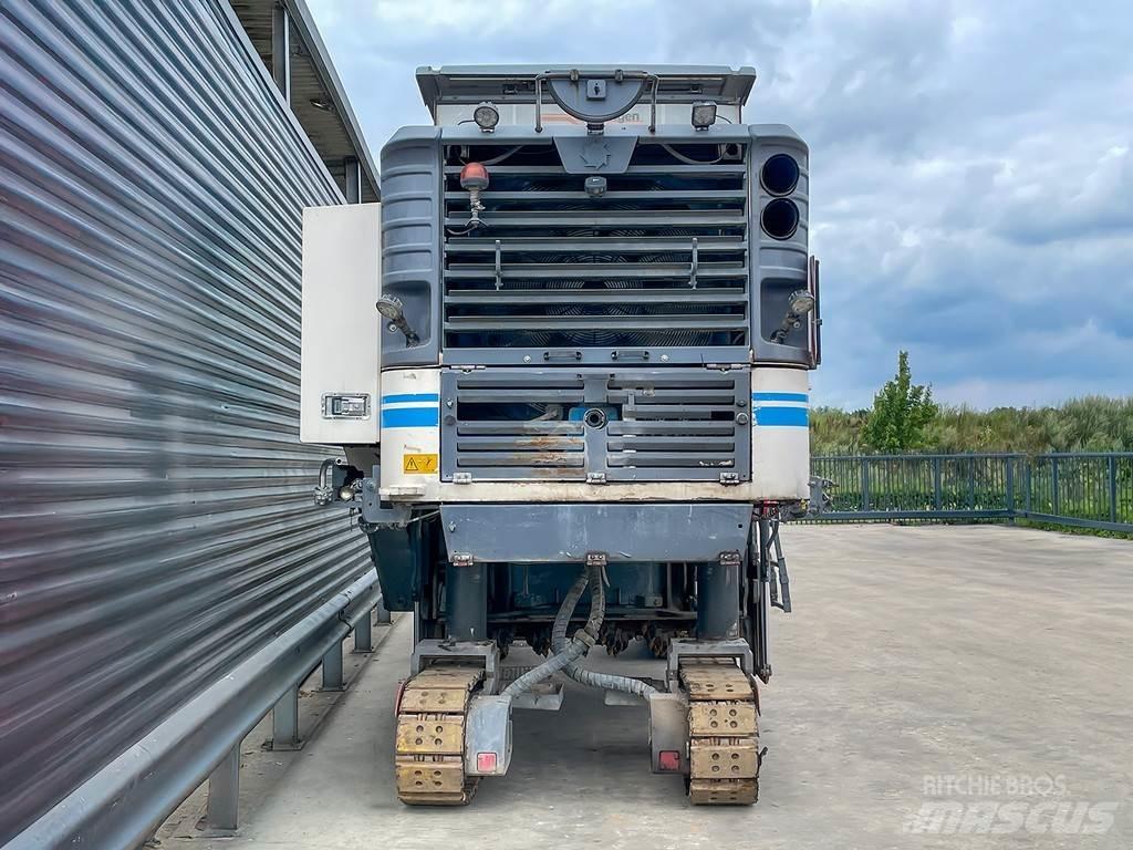 Wirtgen W 210 Máquinas moledoras de asfalto en frío