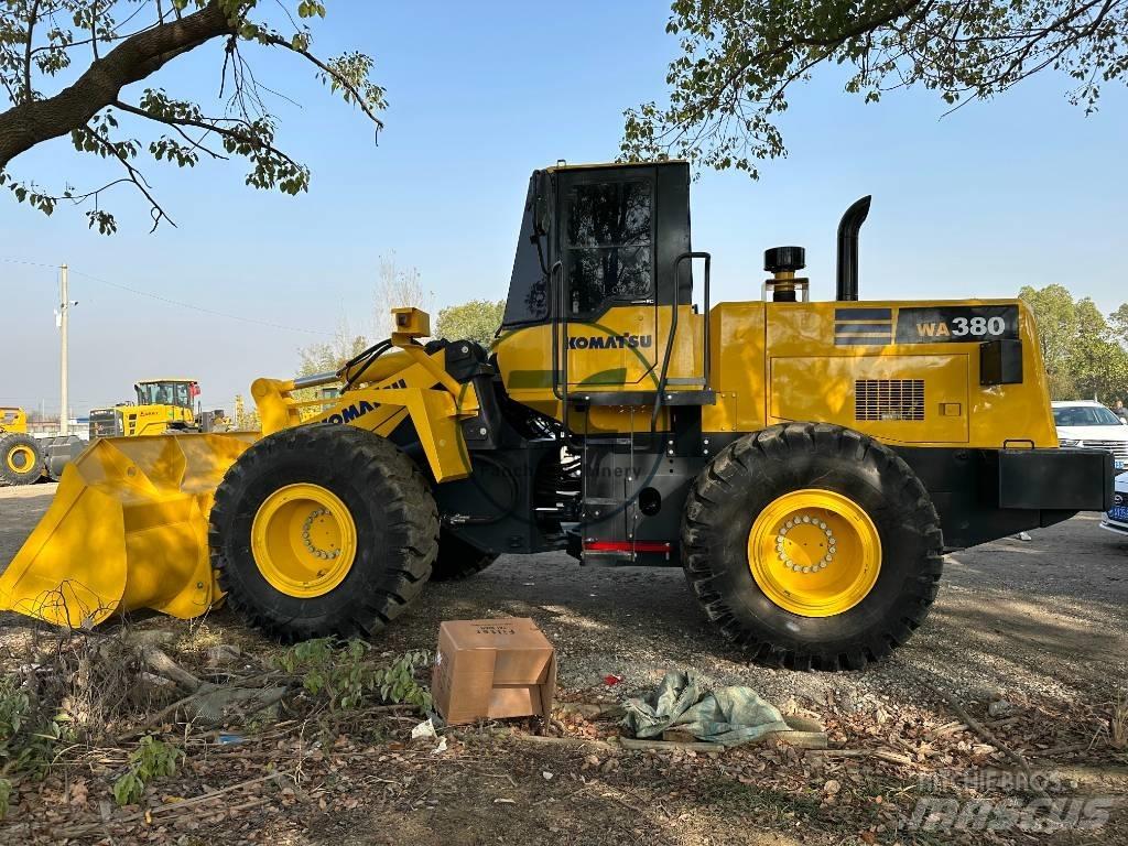 Komatsu WA 380 Cargadoras sobre ruedas