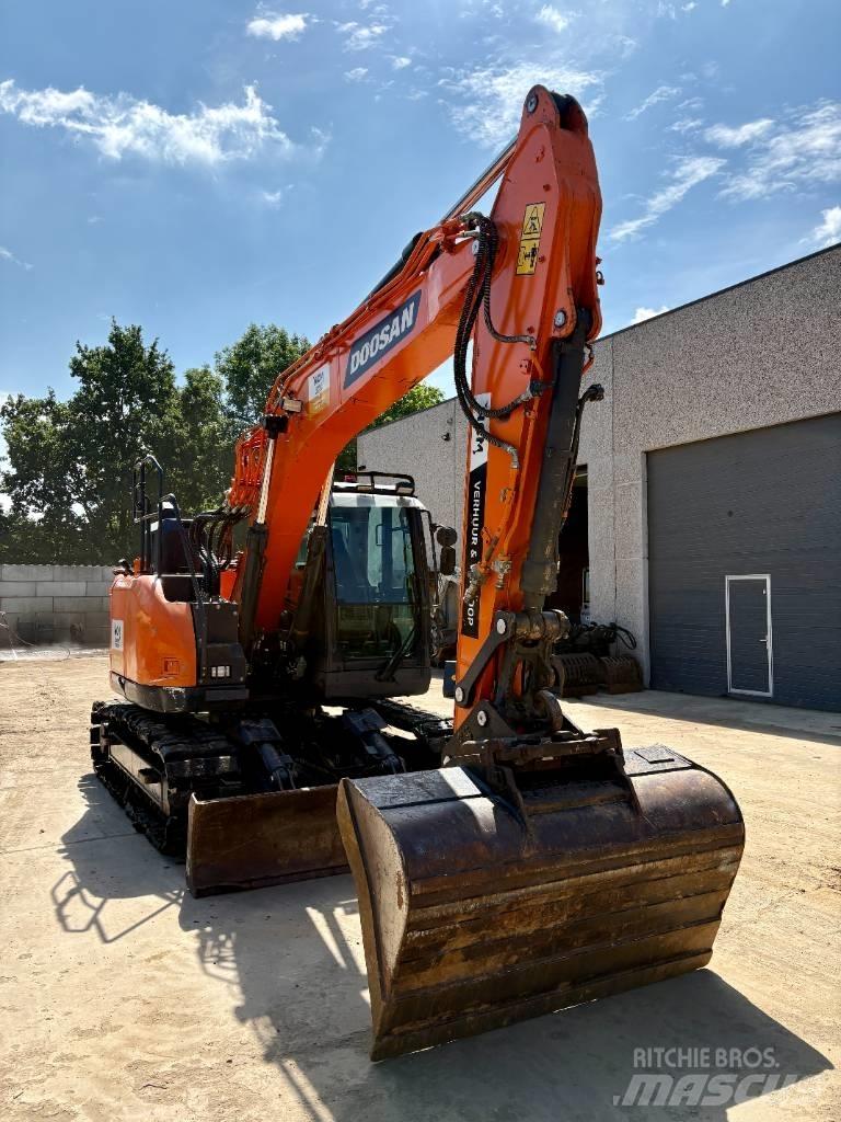 Doosan DX 140 LCR Excavadoras de cadenas