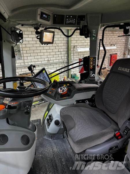 CLAAS AXION 830 Tractores