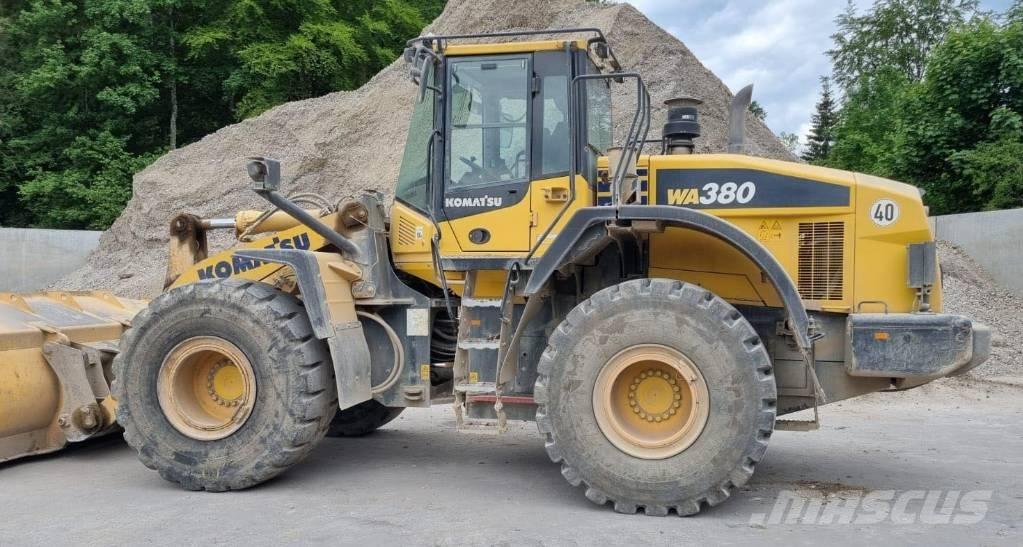 Komatsu WA 380 Cargadoras sobre ruedas