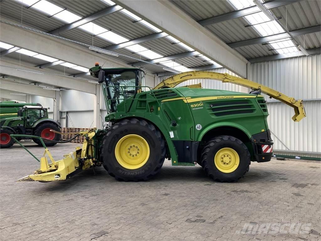 John Deere 8300 Picadoras de forraje autopropulsadas