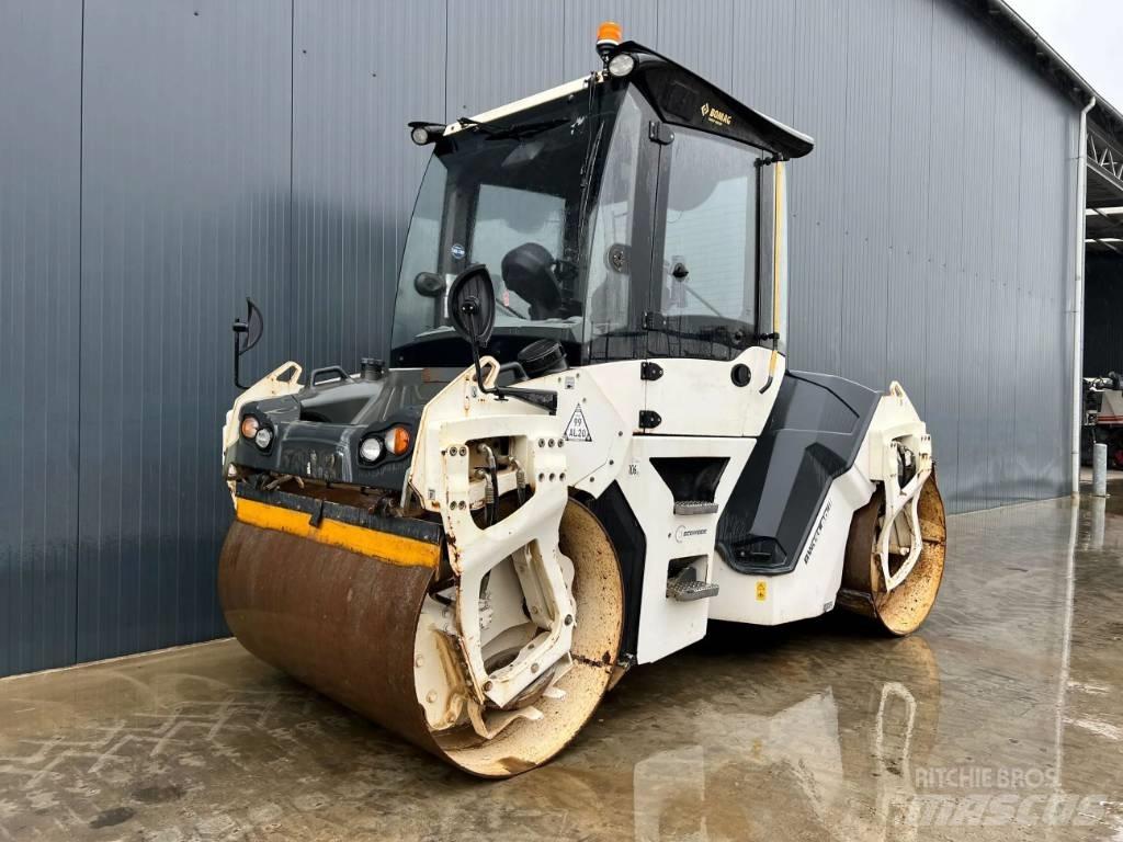Bomag BW151AD-5 Rodillos de doble tambor
