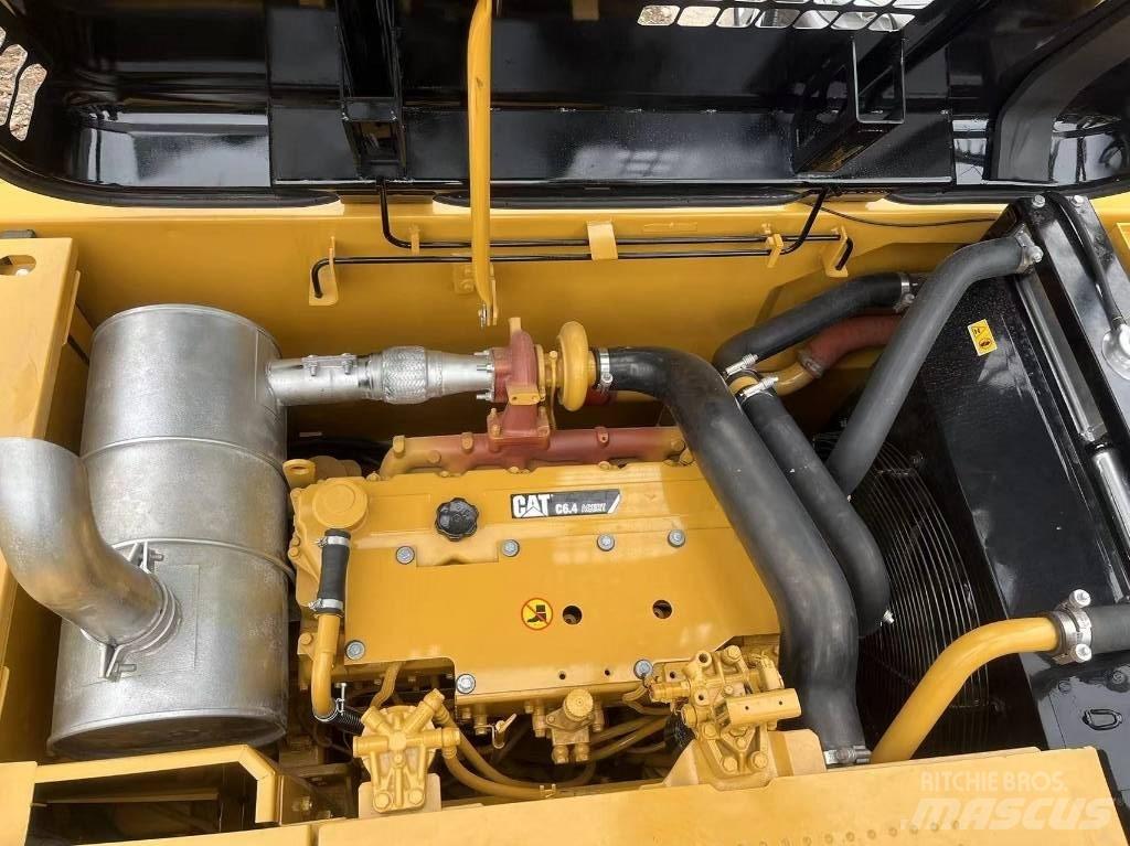 CAT 320 D2 Excavadoras de cadenas