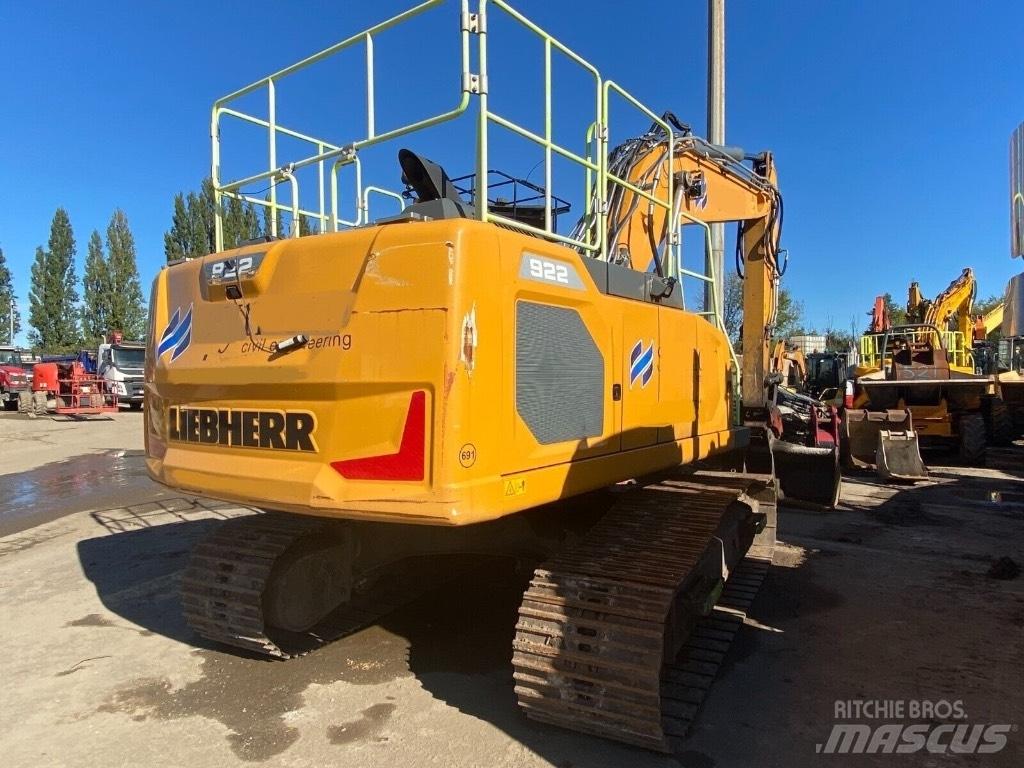 Liebherr R 922 Excavadoras de cadenas