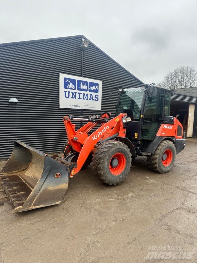 Kubota R 082 Cargadoras sobre ruedas