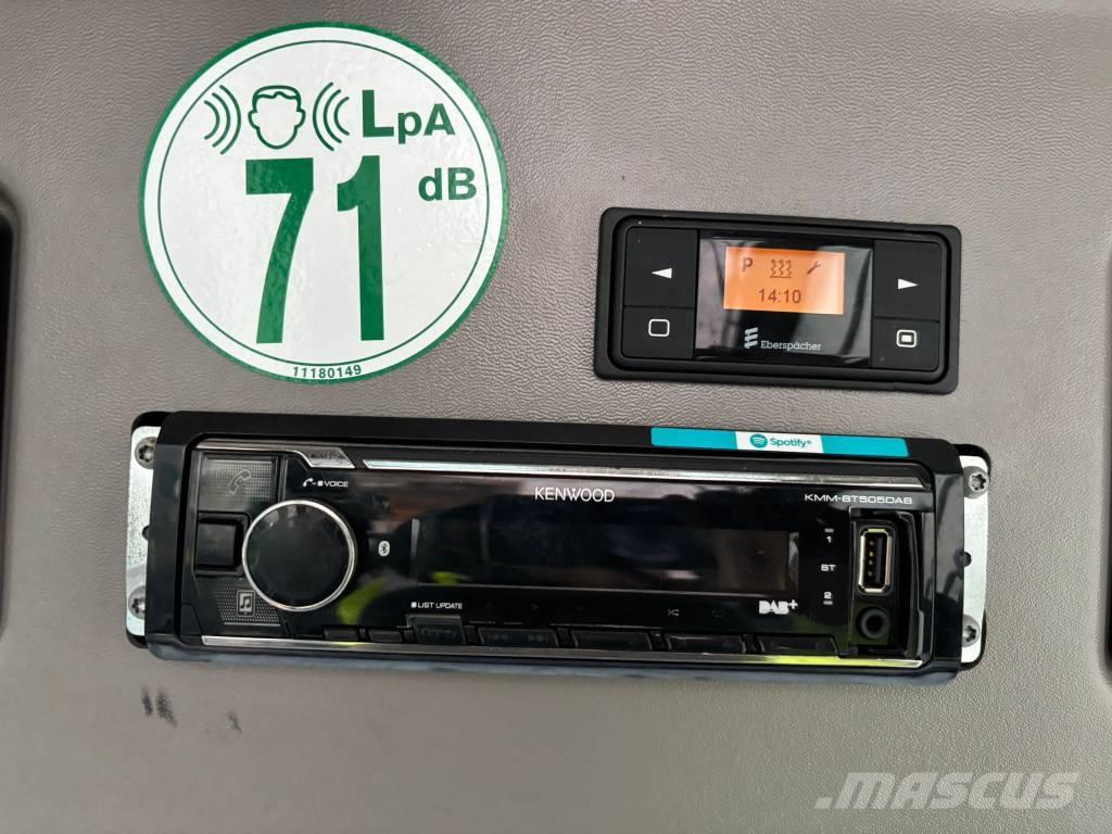 Volvo ECR 235 E Excavadoras de cadenas