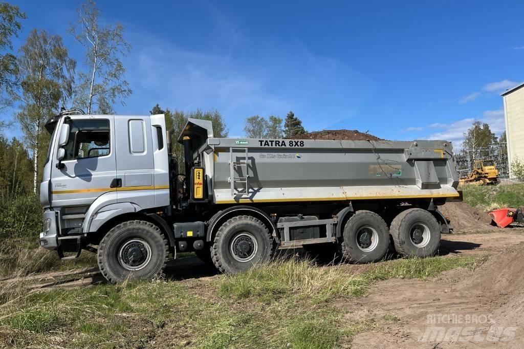 Tatra Tatra T 158/1 Camiones bañeras basculantes o volquetes