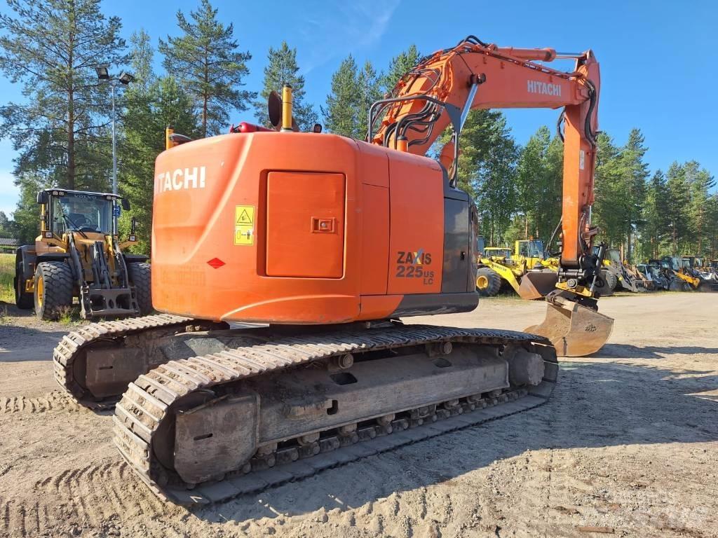 Hitachi ZX225USLC-5 Excavadoras de cadenas