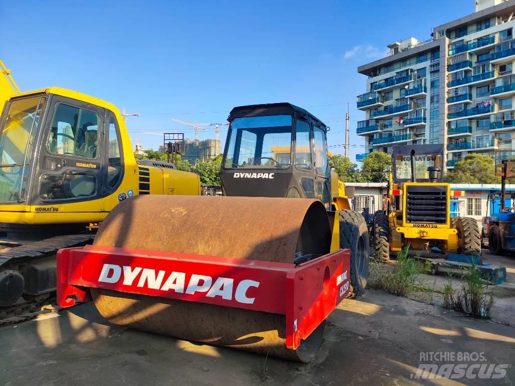 Dynapac CA 251 D Rodillos de un solo tambor