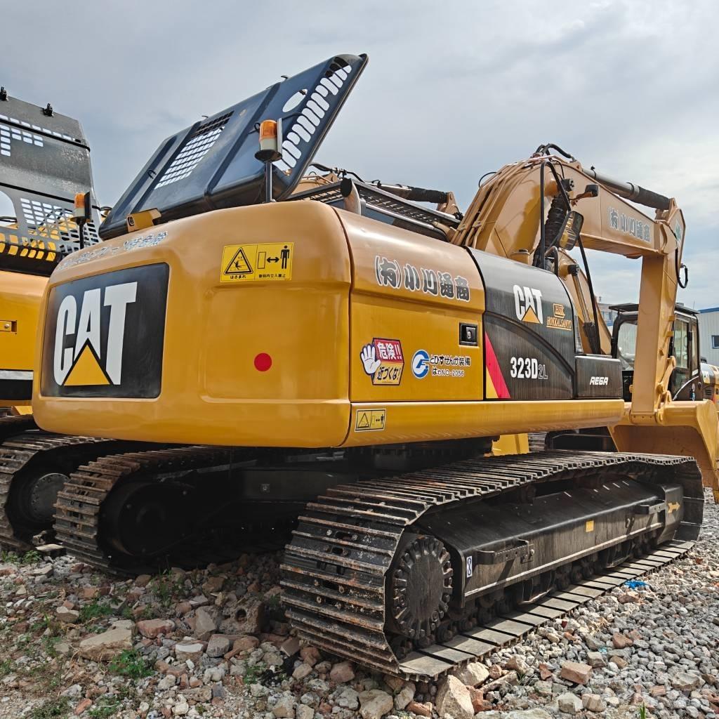 CAT 323 D L Excavadoras de cadenas