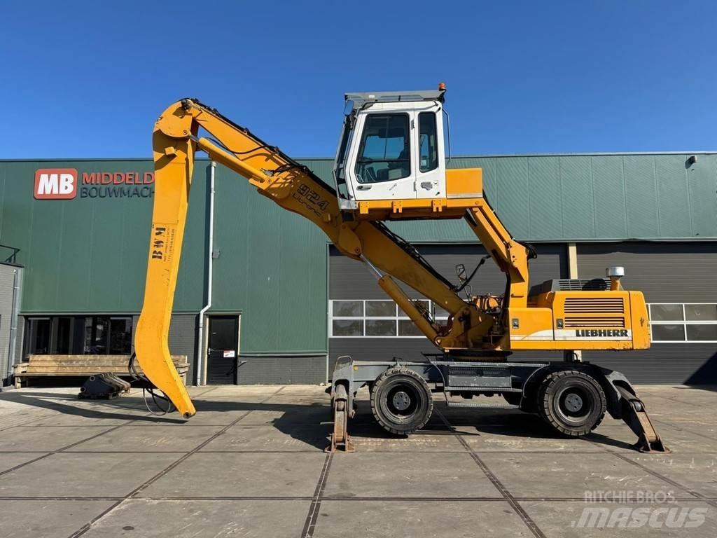 Liebherr A 924 B Excavadoras de manutención