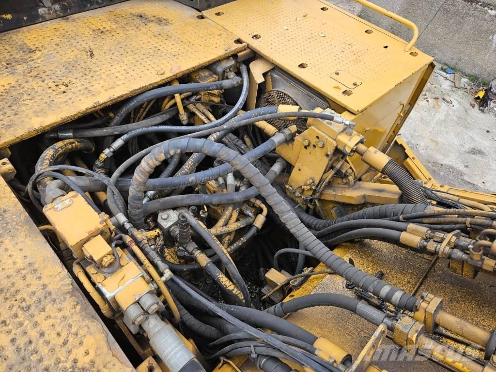 CAT 345 C L UHD Excavadoras de demolición