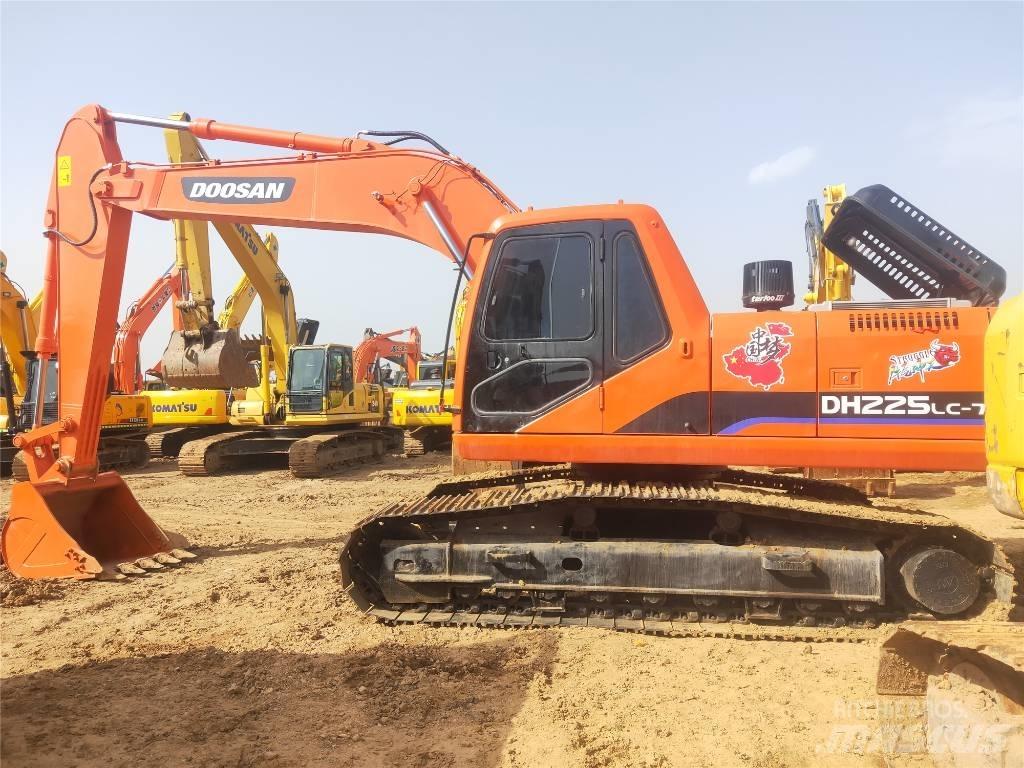 Doosan DH225LC-7 Excavadoras de cadenas