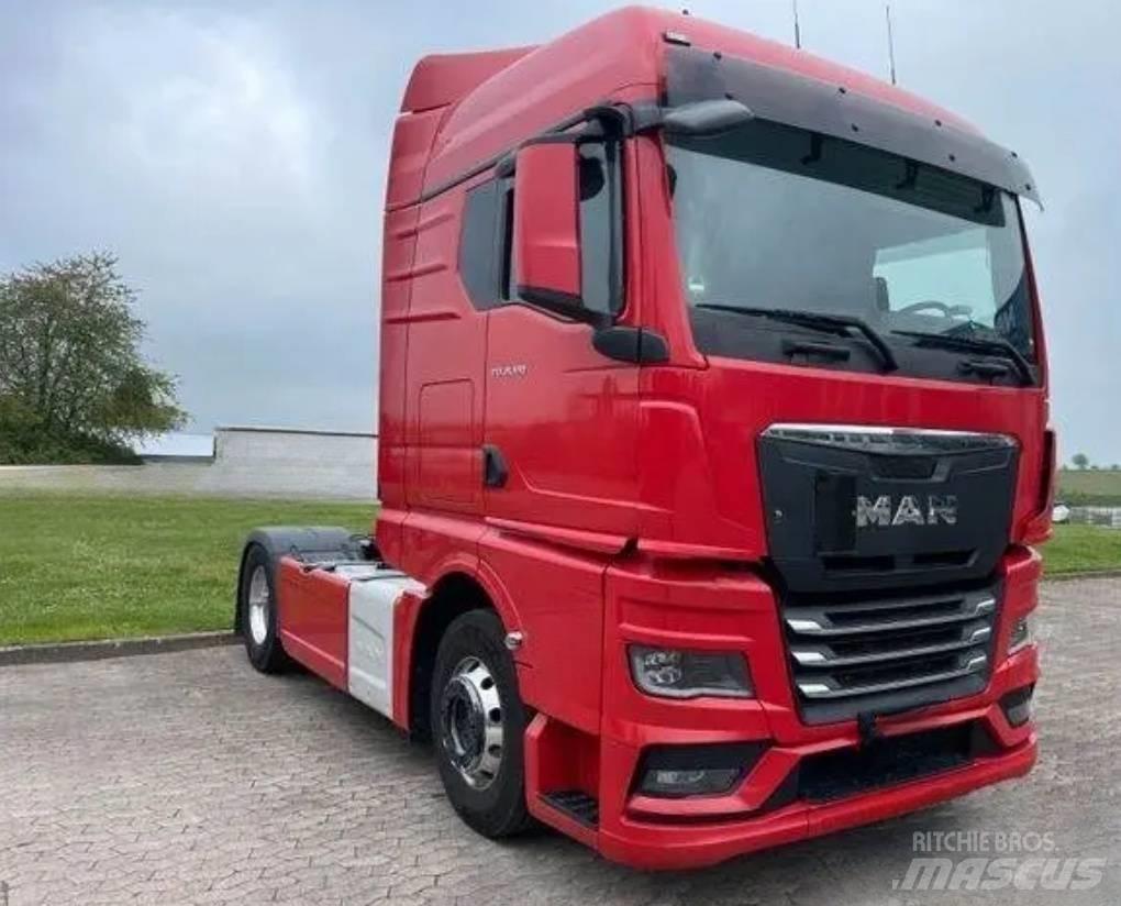 Shacman truck head Bañera