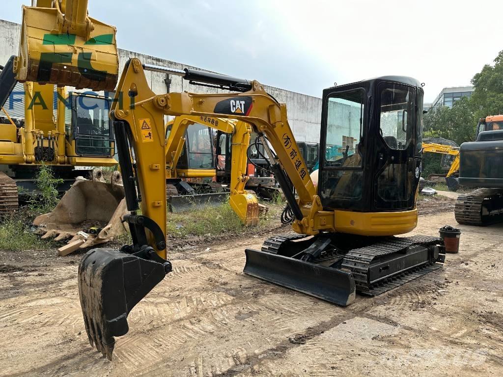 CAT 303 CR Mini excavadoras < 7t