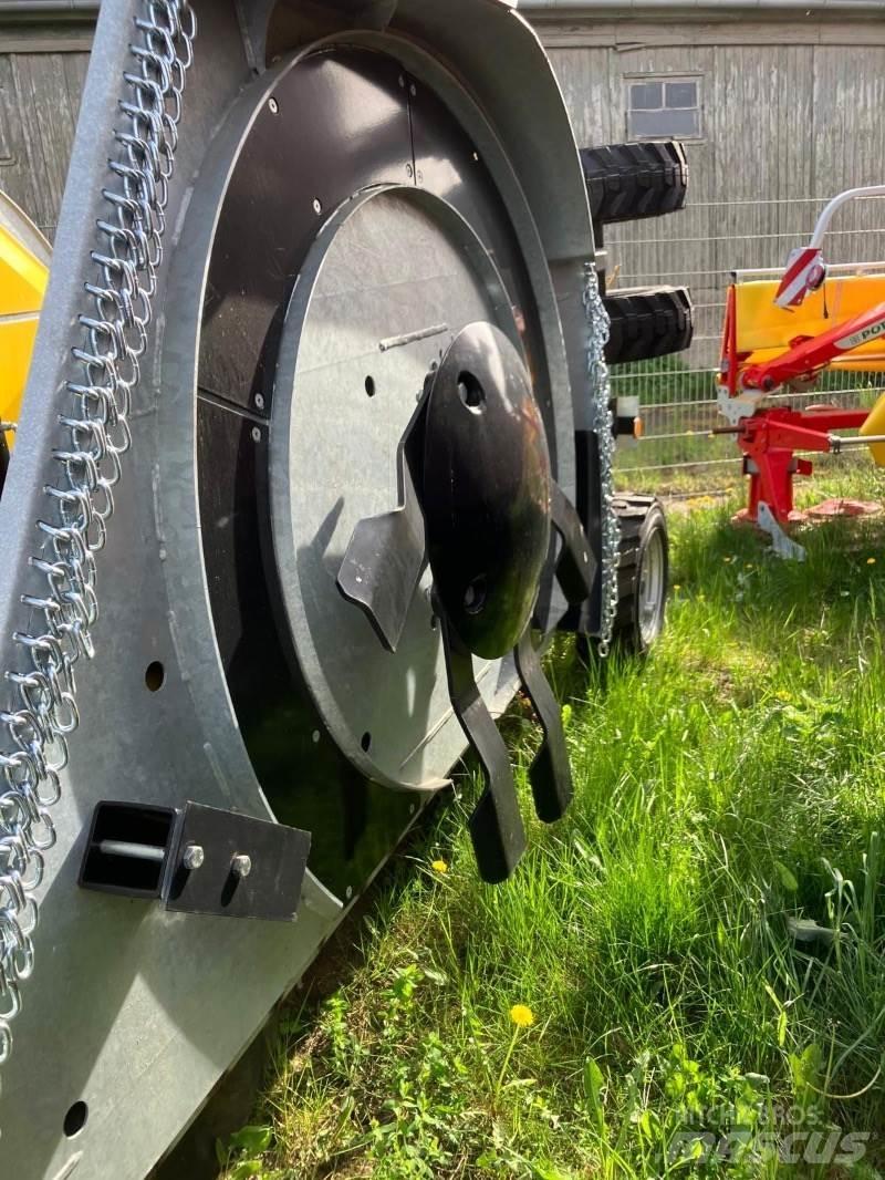 Bednar MZ 4500 Otros equipos usados para la recolección de forraje