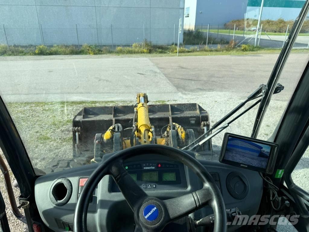 Komatsu WA 100M-7 Cargadoras sobre ruedas