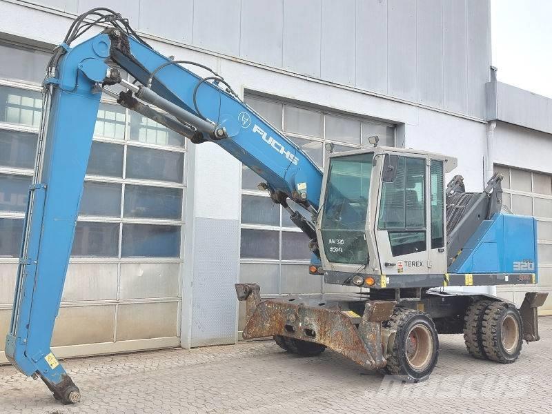 Fuchs MHL 320 F Excavadoras de manutención