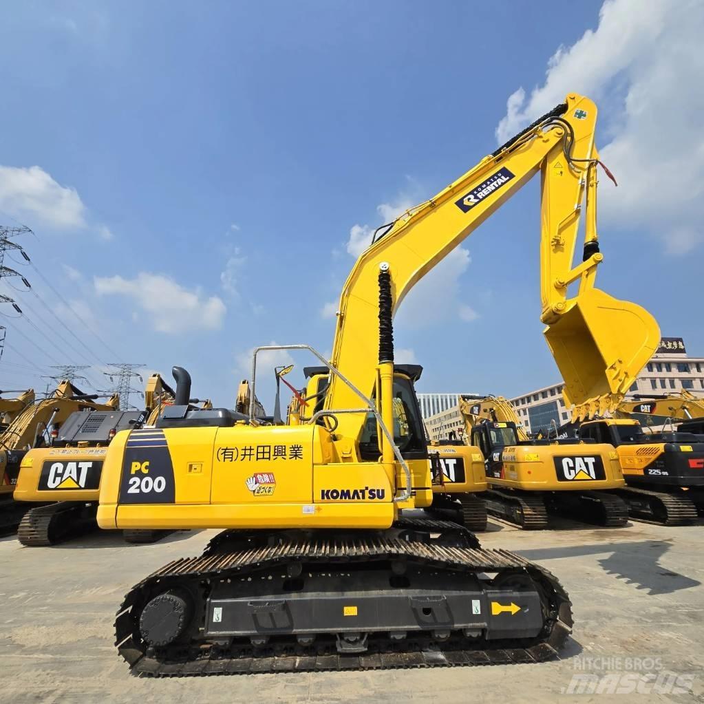 Komatsu PC 200-8 Excavadoras de cadenas
