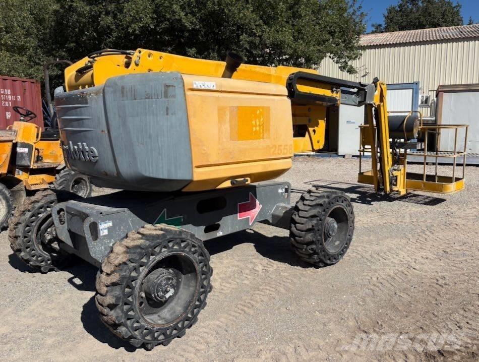 Haulotte HA 16 RTJ Plataforma de trabajo articulada