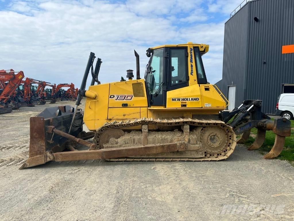 New Holland D180 Buldozer sobre oruga