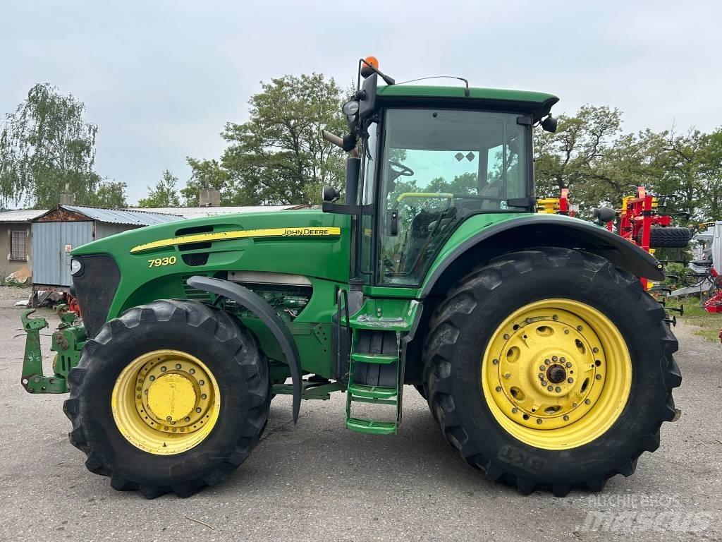 John Deere 7930 Tractores
