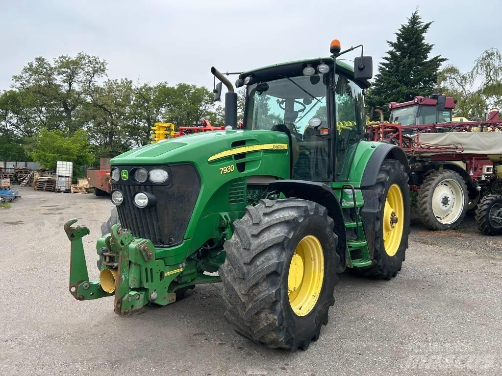 John Deere 7930 Tractores