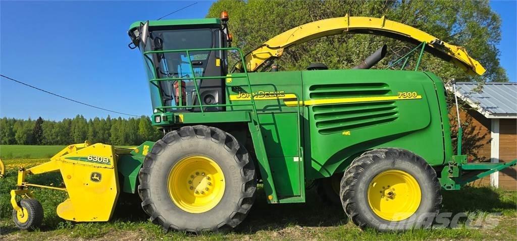 John Deere 7300 Picadoras de forraje autopropulsadas