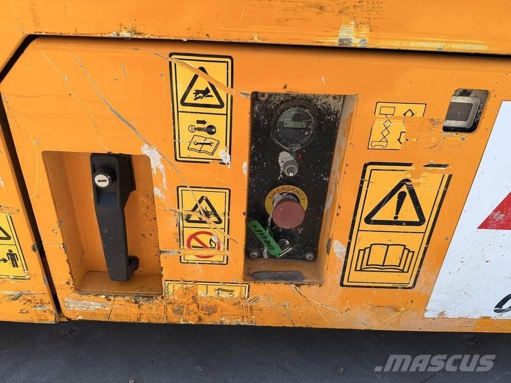JCB S4046E Otras plataformas elevadoras
