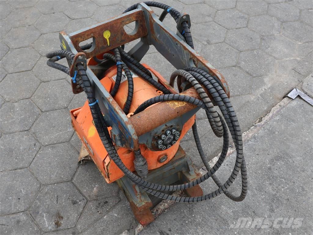  TILT ROTATOR TR07 Enganches rápidos